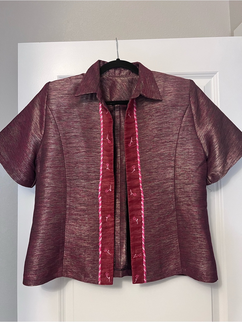 Women silk Thai Laos Cambodian style jacket with flowers